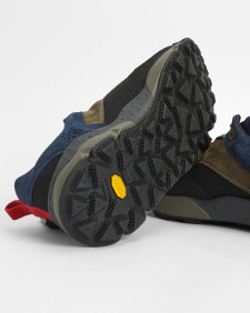 Barbour x Flower Mountain Back Country Uni Trainers Navy Olive